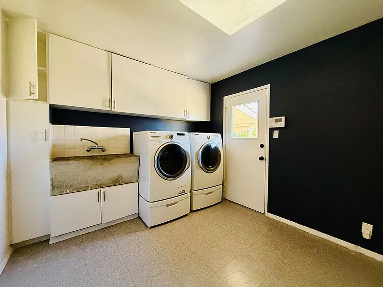 1208 Buehler Dr — Photo 36