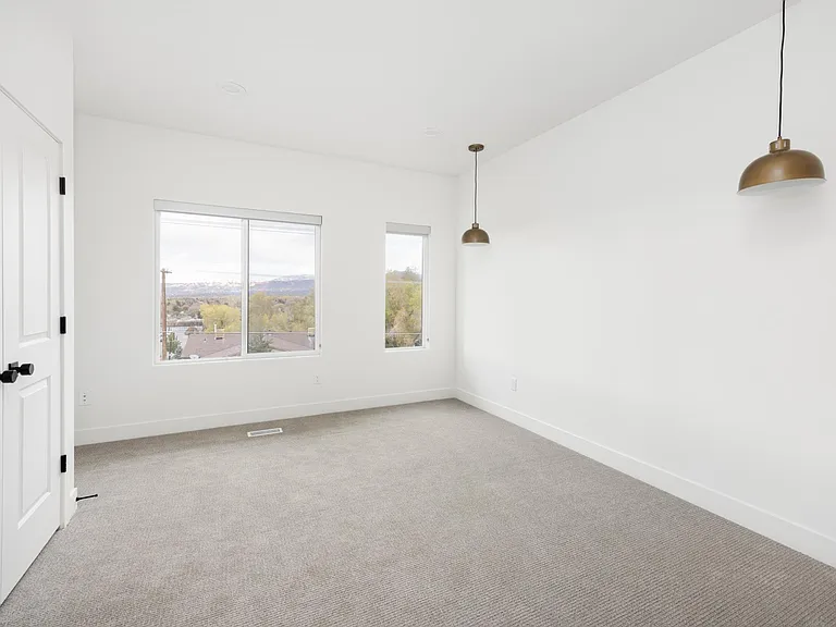 23 Views Townhomes — Photo 15