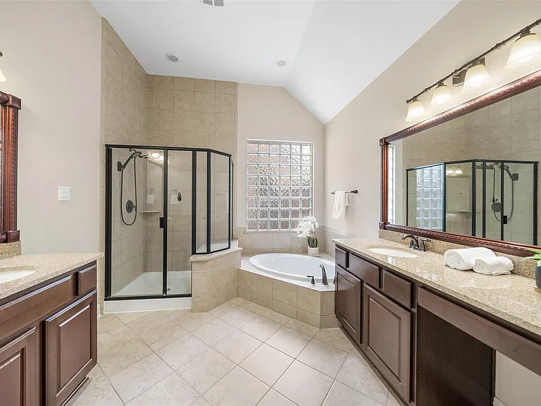34 Danby Pl — Photo 33