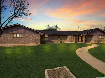 201 N Cherokee, Cotulla, TX, 78014