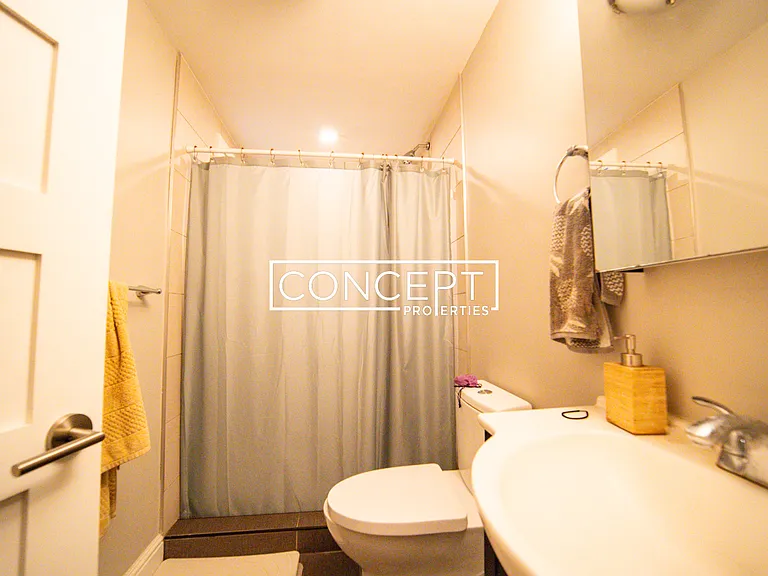 26 John F Kennedy St #4F — Photo 12