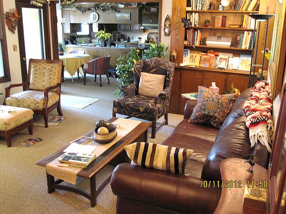 Family Rm,Breakfast, Kit