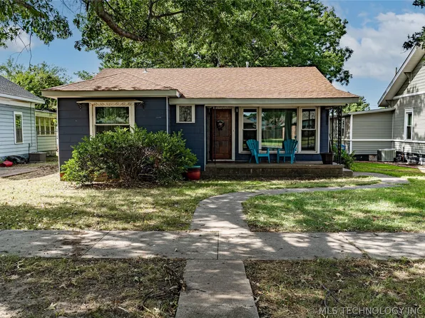 735 E Broadway St, Cushing, OK 74023