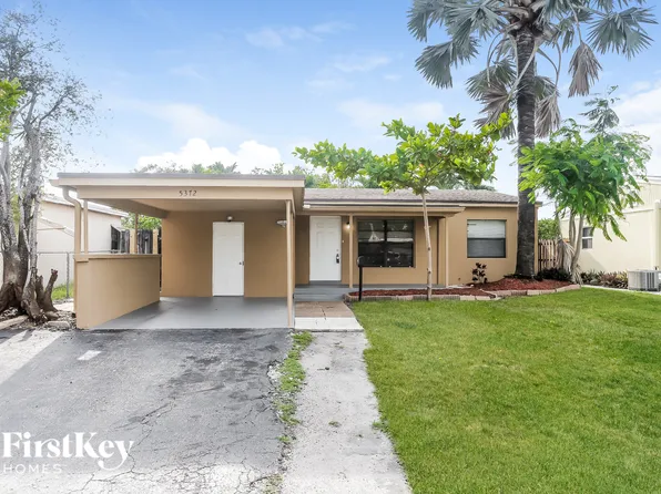 5372 NE 5th Ave, Oakland Park, FL 33334