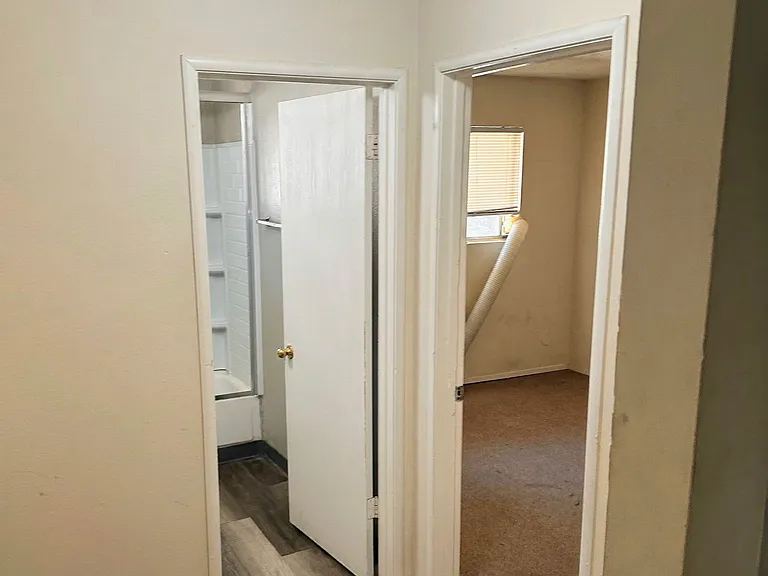 Hallway between bedrooms and bathroom!
