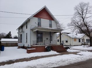 706 Walnut St, Muscatine, IA 52761
