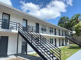 2050 Hillview St #14, Sarasota, FL 34239