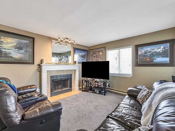 2nd image of 10077 156th St #183