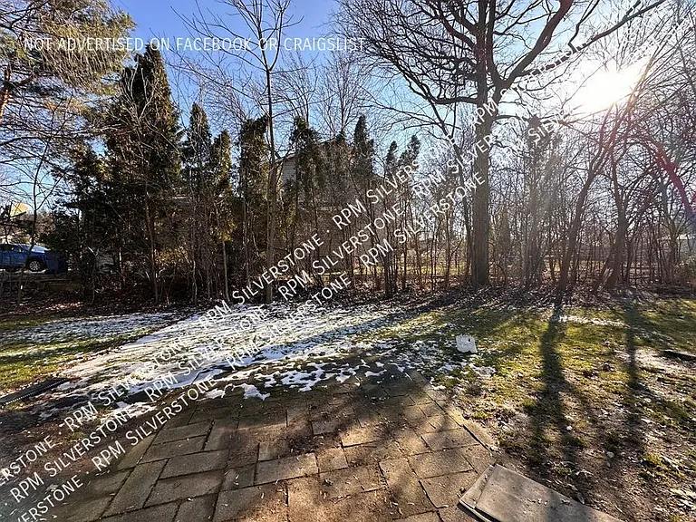 2362 Sanders Pl — Photo 15