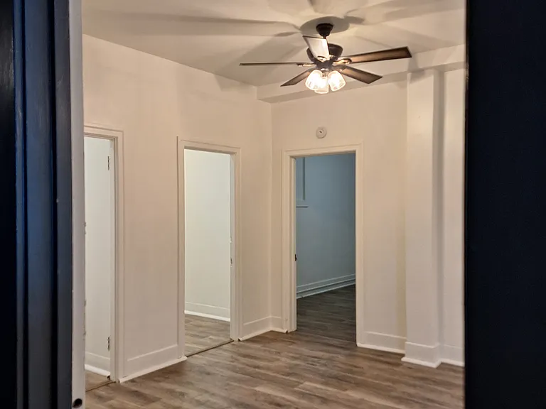 Apt 317 Living/Dining Room