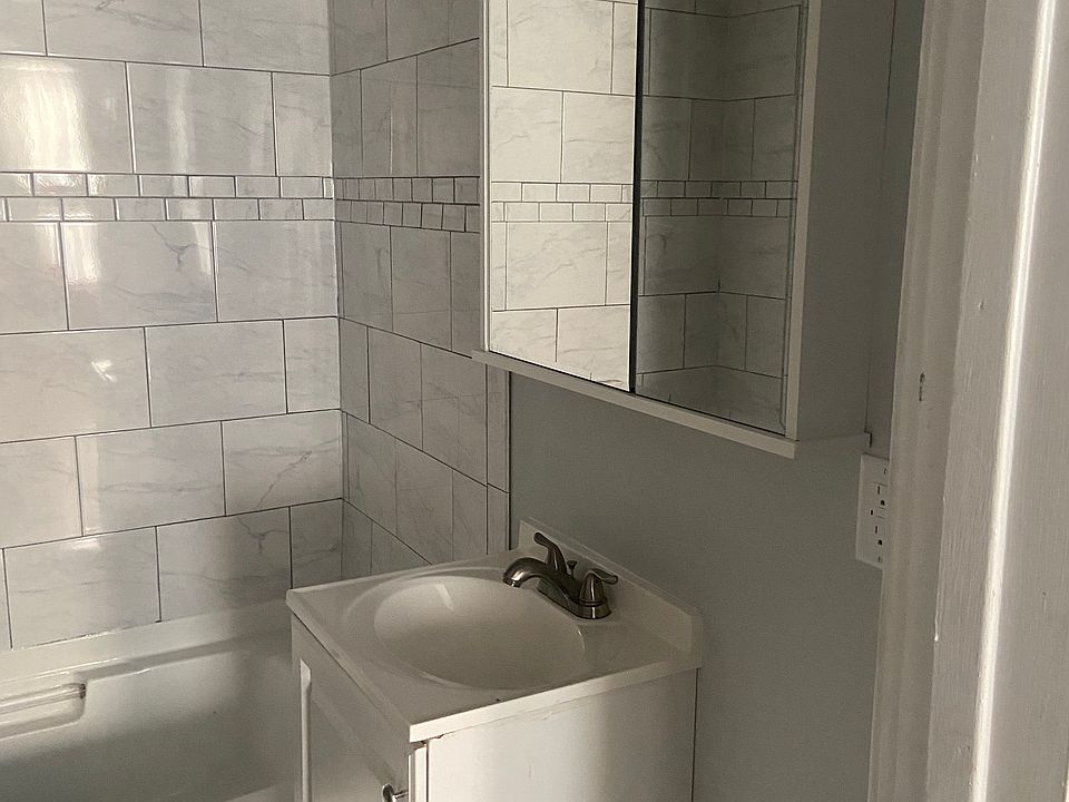 1st image of 7409 Woodmar Ave