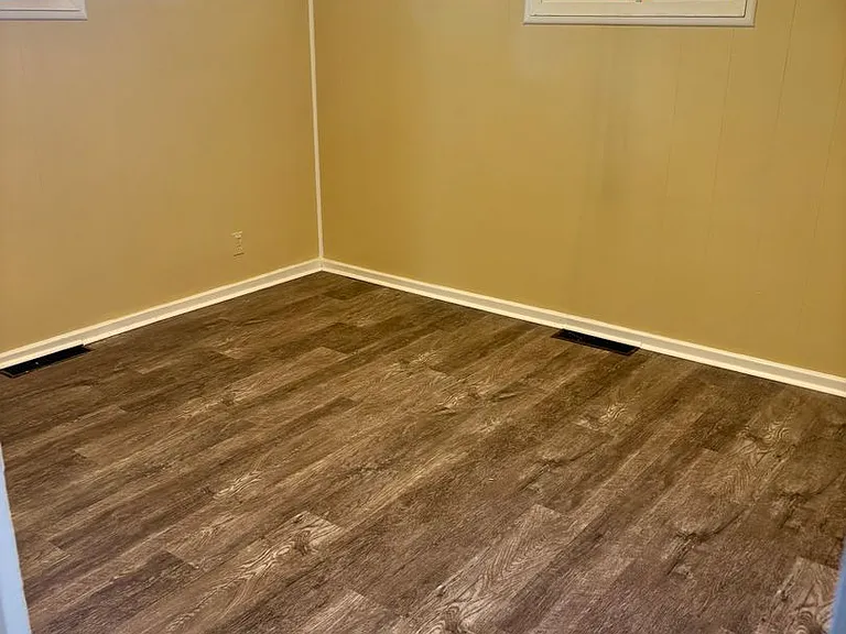 1514 Elliott Ave — Photo 13