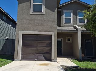 6870 Lakeview Dr #101, San Antonio, TX 78244
