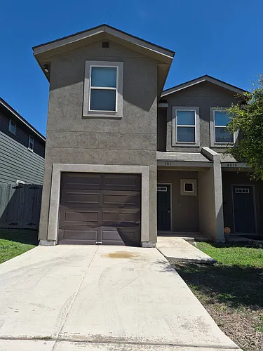 6870 Lakeview Dr #101 Photo 1