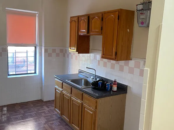 (undisclosed Address), Bronx, NY 10458