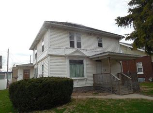 409 4th Ave, Sterling, IL 61081