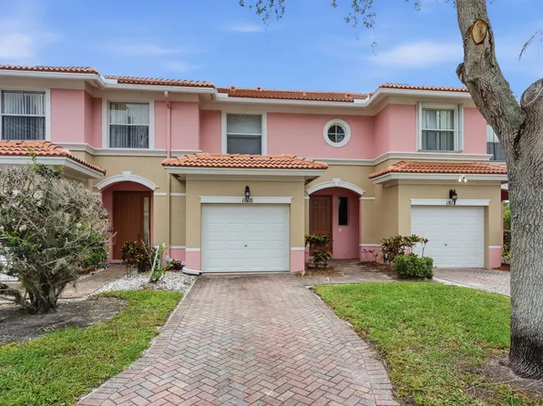 1810 Seminole Palms Dr, Greenacres, FL 33463