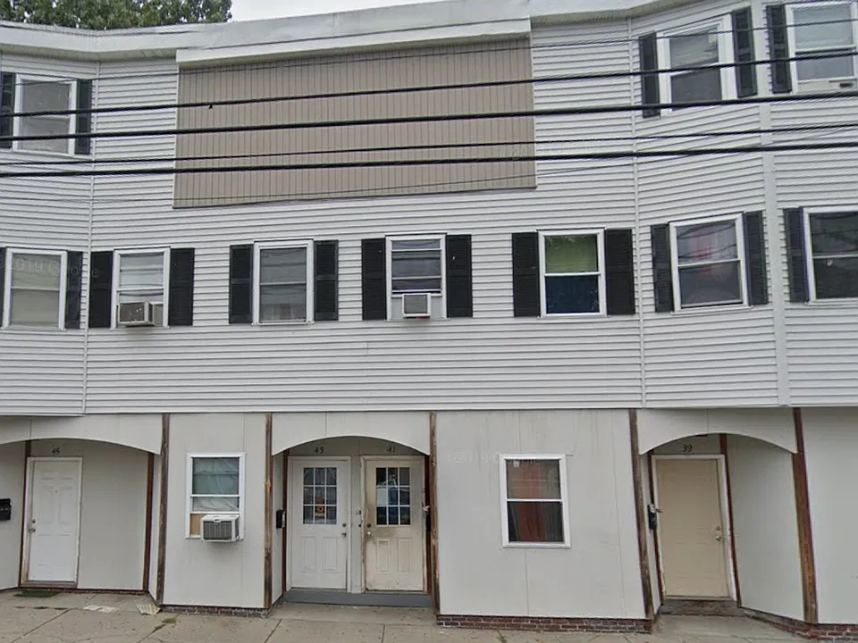 37 Center St #45