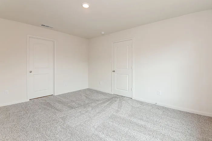 833 Mallorie Ln — Photo 8
