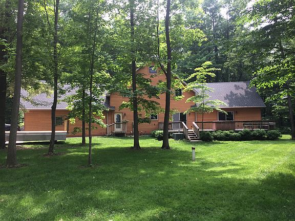 3rd image of 1419 W 136th St