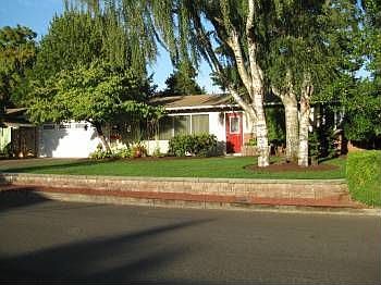1st image of 4607 NW Harney St