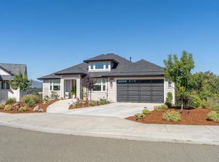 2412 Celestin Court, Ukiah, CA 95482