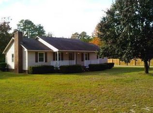 4194 Owls Head Rd, Fayetteville, NC 28306