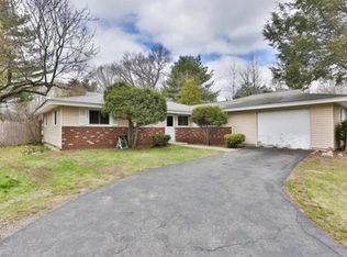 19 Lake St, Peabody, MA 01960