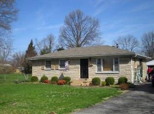 2417 Sunshine Way, Louisville, KY 40216