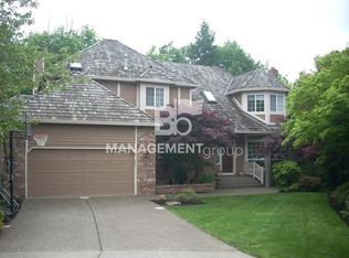 1919 NW Runnymeade Ct, Portland, OR