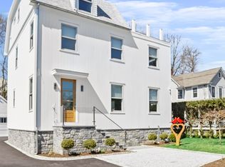 26 Sinawoy Rd, Greenwich, CT 06830