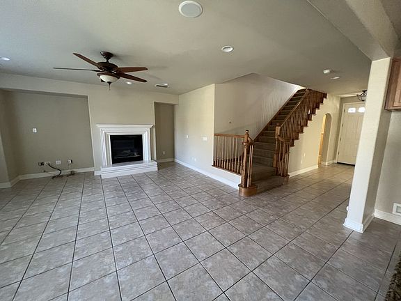 2nd image of 3834 Martis St