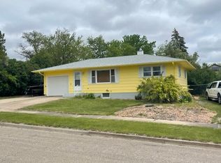 108 S Filmore Ave, Pierre, SD 57501