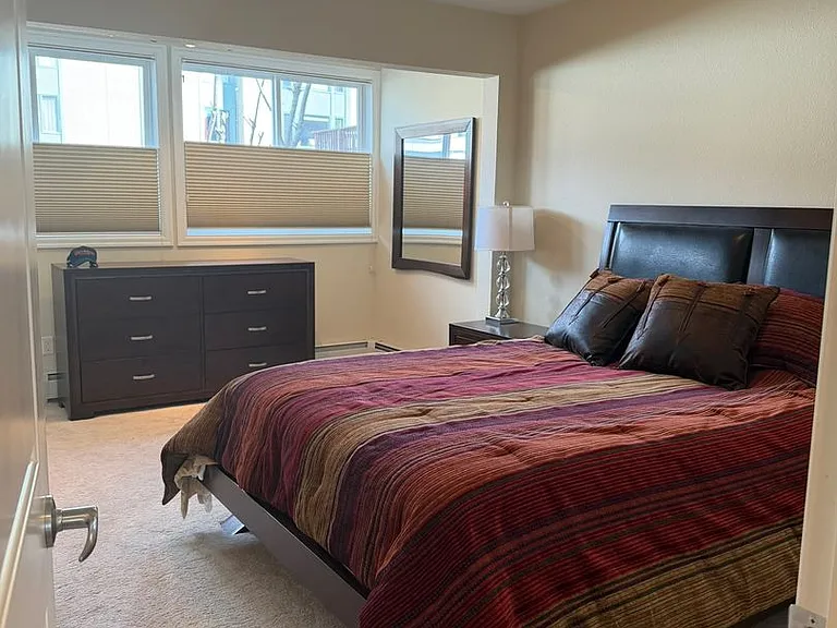 705 O St #D — Photo 10