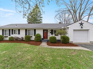 317 Wolf Ave, Englewood, OH