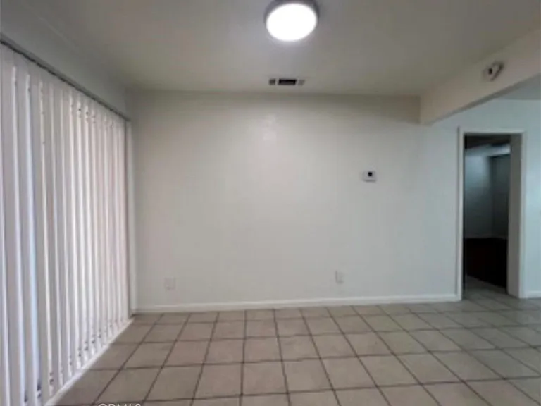 1064 Waters Ave — Photo 5