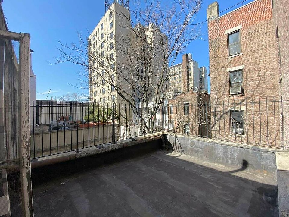 1st image of 301 W 105th St APT 5R