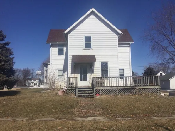110 SE 2nd St, Galva, IL 61434