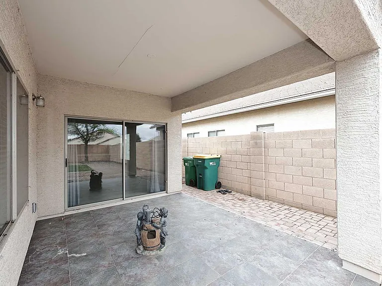 36950 W Mondragone Ln — Photo 8