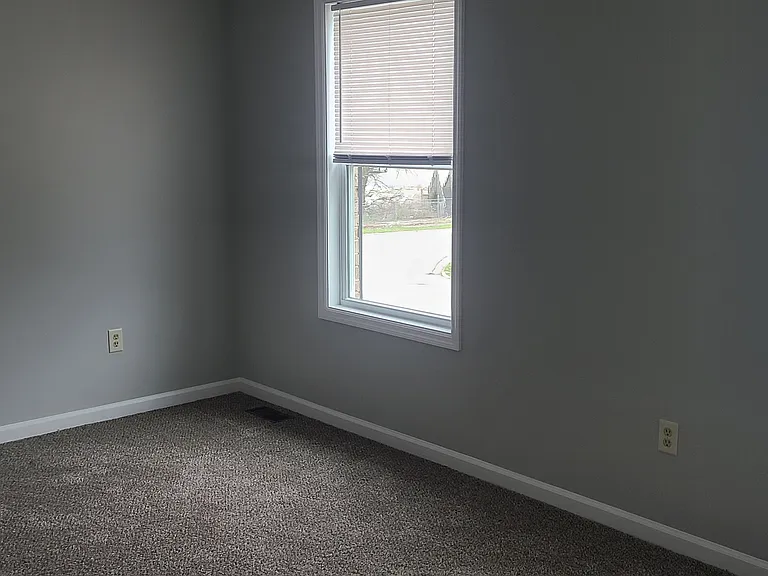 238 Keystone Dr #1 — Photo 12