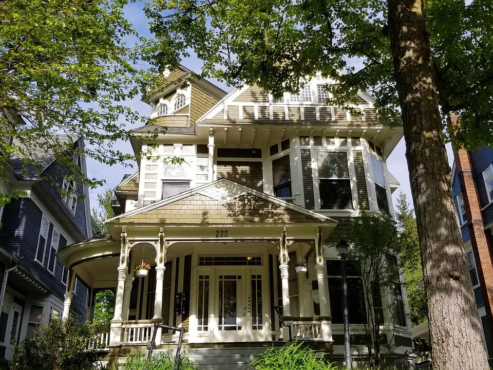Street view of house