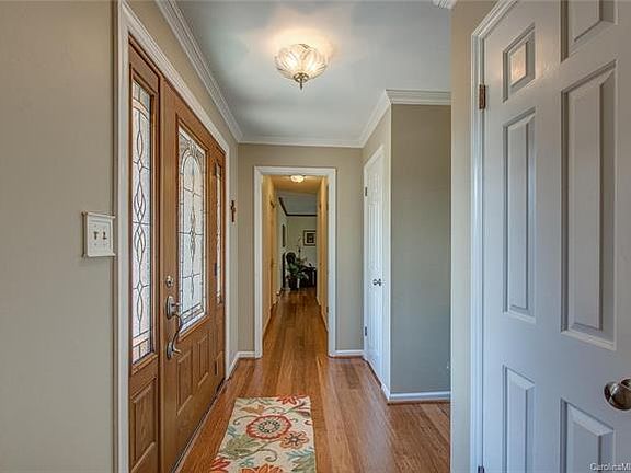4th image of 2436 Rosemond Cir