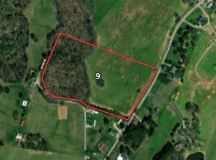 9 N Lucas Rd, Glasgow, KY 42141