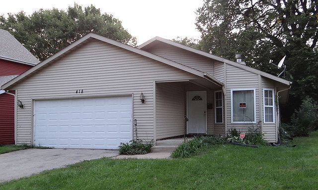 1st image of 418 N Rockton Ave