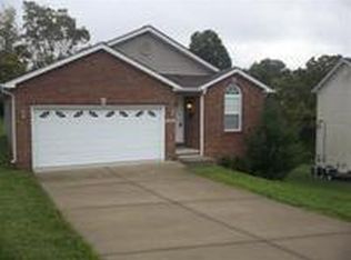 125 Turnberry Dr, Frankfort, KY 40601