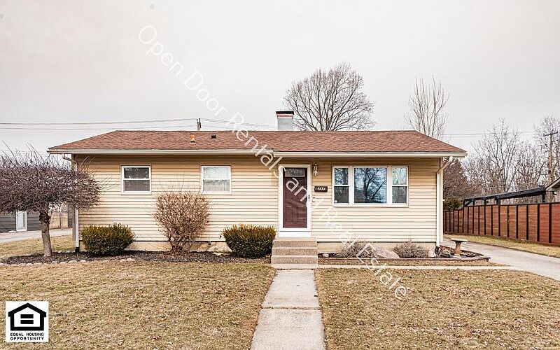 1st image of 605 N Camden Dr