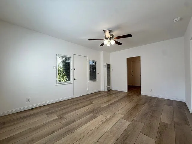 1 bed, 1.0 bath, $2,350 — Photo 2