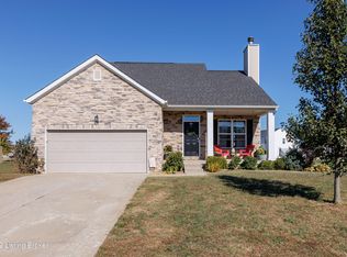 152 Golden Wing Rd, Mount Washington, KY 40047