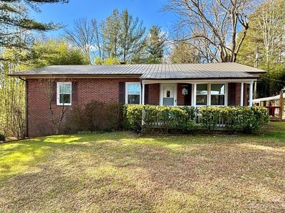 674 Owensby Rd, Hendersonville, NC, 28792