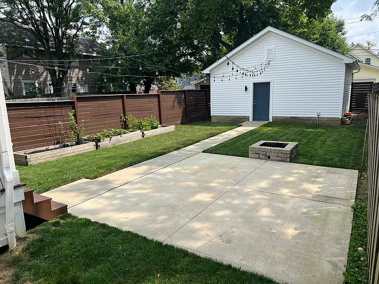 800 Heyl Ave — Photo 31